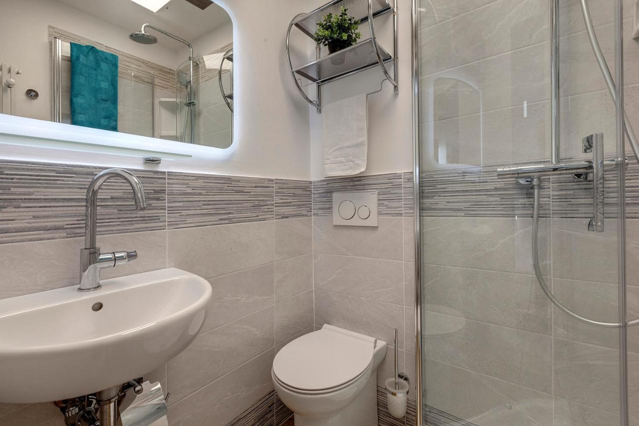 Zalinda Apartment By Mamo Firenze Bagian luar foto